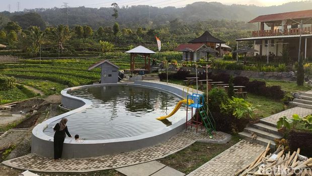 Arowisa Pakuwon di Kuningan.