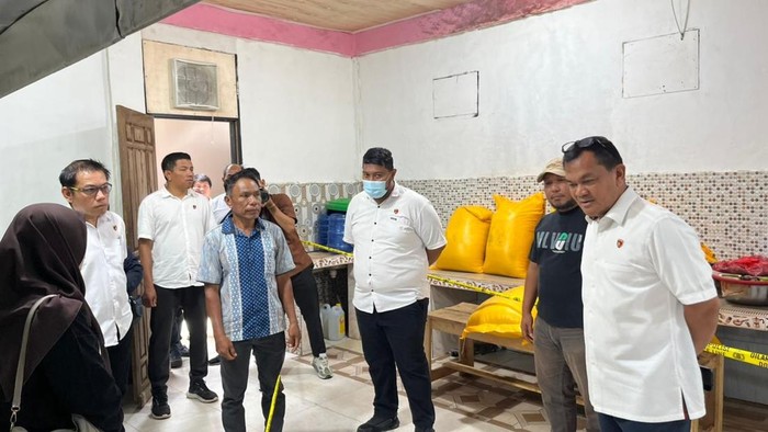 Bareskrim Polri menurunkan tim khusus untuk menyelidiki dugaan keracunan massal yang menimpa 314 siswa di Kabupaten Banggai Kepulauan (Bangkep), Sulawesi Tengah (Sulteng).