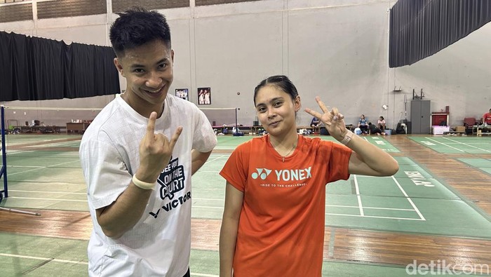 Pasangan ganda campuran Indonesia Dejan Ferdinansyah/Bernadine Anindya