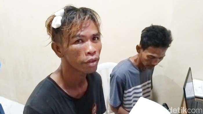 Dua pembobol rumah yang diamuk massa saat dinterogasi polisi