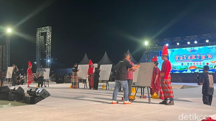 Pembukaan Makassar International Eight Festival & Forum atau Festival F8 Makassar di area Parking Lot Trans Studio Mall Makassar, Rabu (24/9/2025).