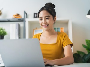 Platform Analisa Wajah AI Dikecam, Sarankan Operasi Plastik