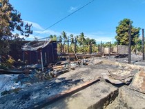 3 Rumah Terbakar di Desa Masing Soppeng Hanguskan Mobil-Motor