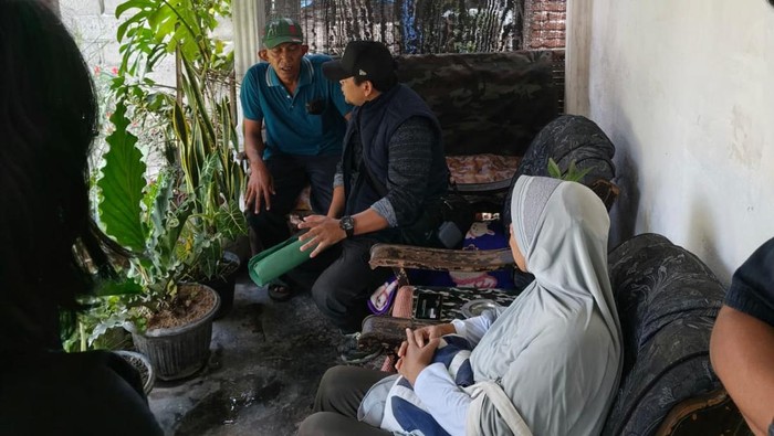 Kejari Surabaya dan Tim Satgas SIRI Amankan DPO di Blitar