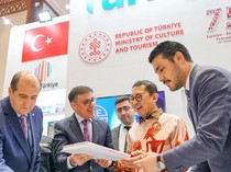 Menbud Dorong Langkah Strategis Kenalkan Sastra Indonesia ke Dunia