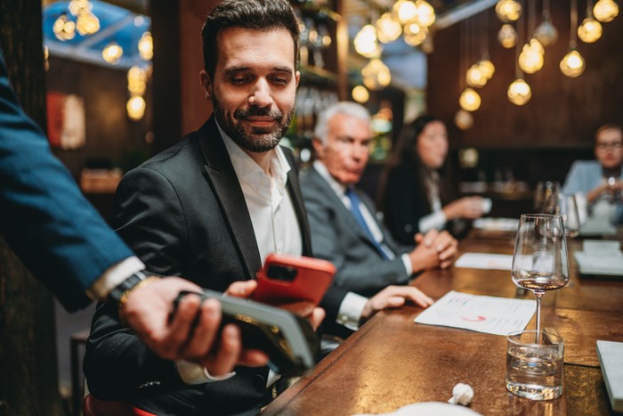 Kencan makan malam. Ilustrasi