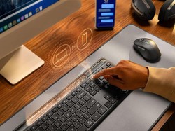 Logitech Rilis Keyboard Tenaga Cahaya di RI Harga Rp 1,7 Juta