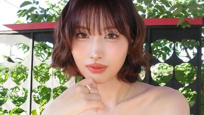 Penampakan Polos Momo TWICE, Bikin Fans Makin Jatuh Hati Penampakan Polos Momo TWICE, Bikin Fans Makin Jatuh Hati