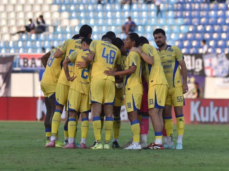 4 Jimat Baru yang Bikin Persib Lupa Rasanya Kalah