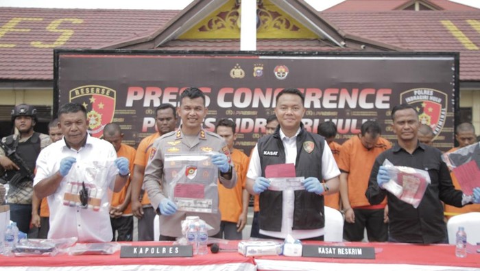 Polres Inhu menangkap sindikat curanmor pemalsu STNK.