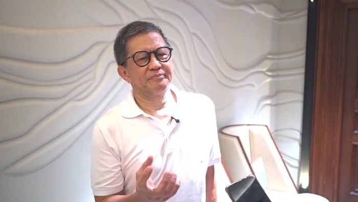 Polda Metro Panggil Rocky Gerung Jadi Saksi Meringankan Roy Suryo cs Besok