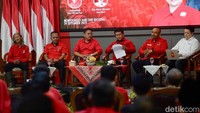 Seminar ini menghadirkan sejumlah narasumber penting di bidang pertanian, di antaranya Penemu Benih MSP, Surono Daru; Pemulia Padi MSP65 dari Sekolah Pertanian Terpadu, Mangontang Simanjuntak; Ketua Kontak Tani Nelayan Andalan (KTNA), Sumrambah; serta Bupati Ngawi, Ony Anwar Harsono. 