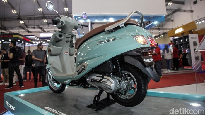 PT Suzuki Indomobil Sales (SIS) akhirnya meluncurkan skutik terbaru mereka, Suzuki Access, di ajang Indonesia Motorcycle Show (IMOS) 2025 yang digelar di ICE BSD City, Tangerang.