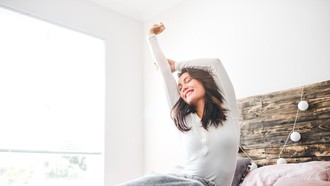 Rahasia Bangun Tidur dengan Wajah Glowing: 5 Langkah Malam yang Wajib Dicoba