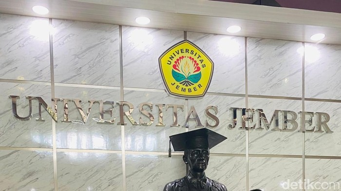 Unej