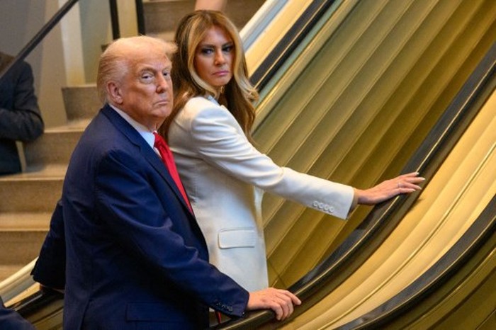 NEW YORK, NEW YORK - SEPTEMBER 23: U.S. President Donald Trump and first lady Melania Trump arrive for the 80th session of the UNs General Assembly (UNGA) on September 23, 2025 in New York City. World leaders convened for the 80th Session of UNGA, with this years theme for the annual global meeting being Better together: 80 years and more for peace, development and human rights. Alexi J. Rosenfeld/Getty Images/AFP (Photo by Alexi J. Rosenfeld / GETTY IMAGES NORTH AMERICA / Getty Images via AFP)