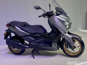 IMOS 2025: Yamaha Xmax Tech Max Dapat Penyegaran, Harga Naik Rp 2,1 Juta