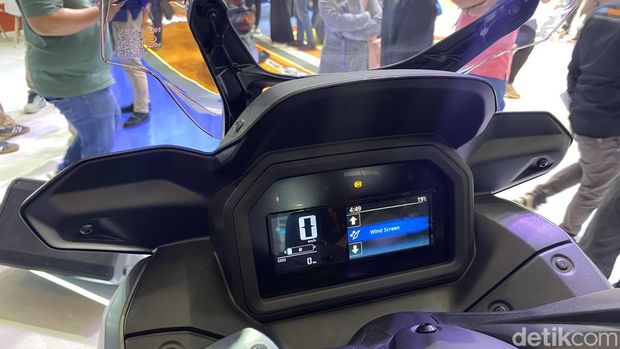 Yamaha Xmax Connected Tech Max