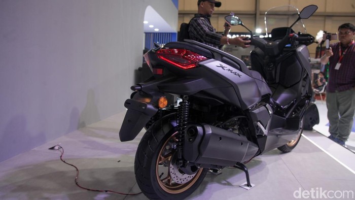 PT Yamaha Indonesia Motor Manufacturing (YIMM) meluncurkan Xmax Connected Tech Max terbaru dalam panggung Indonesia Motorcycle Show (IMOS) 2025 di ICE BSD City, Kab. Tangerang, Rabu (24/9/2025).
