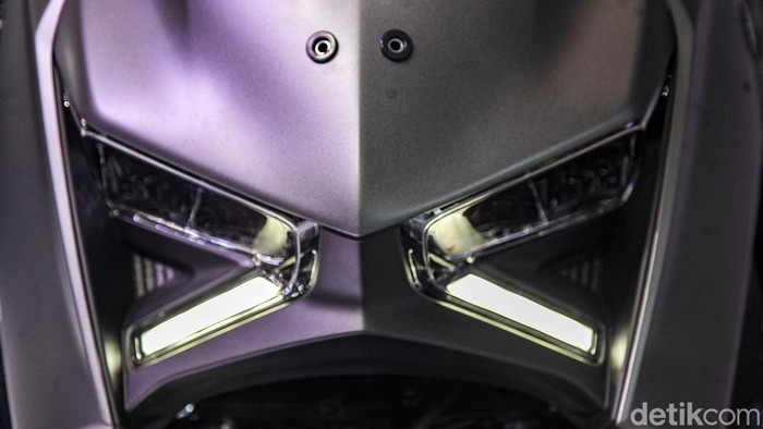 Yamaha Xmax Tech Max Dapat Penyegaran di IMOS 2025 PT Yamaha Indonesia Motor Manufacturing (YIMM) meluncurkan Xmax Connected Tech Max terbaru dalam panggung Indonesia Motorcycle Show (IMOS) 2025 di ICE BSD City, Kab. Tangerang, Rabu (24/9/2025).