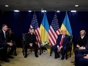 Zelensky Puji Trump Usai Bilang Ukraina Bisa Rebut Wilayah dari Rusia