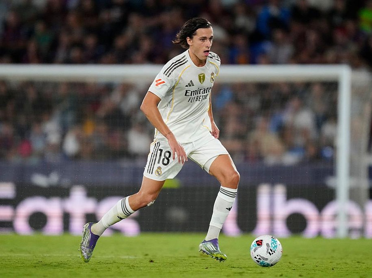 Alvaro Carreras bahagia Real Madrid clean sheet lagi. (Foto: NurPhoto via Getty Images/NurPhoto)