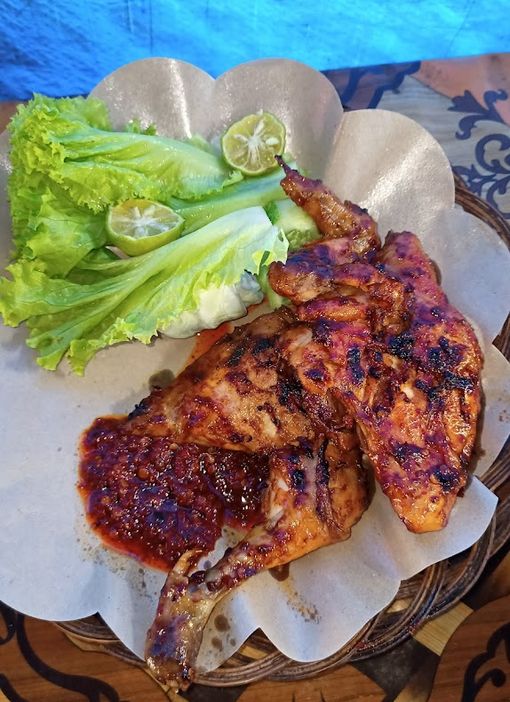 rekomendasi ayam bakar kalasan enak di Jakarta