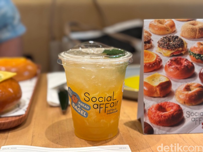 Bagel Affair by Social Affair.
