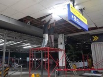 Jalan Becek hingga Penerangan Kurang, Stasiun Depok Baru Direnovasi