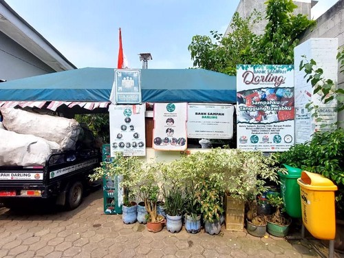 Memilah Sampah Dahulu, Menabung Emas Kemudian