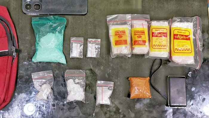 Barang bukti narkotika jenis sabu, yang diamankan Sat Reserse Narkoba Polres Karawang
