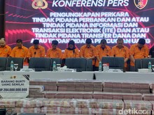 Sindikat Pembobol Rekening Rp 204 M Dibekuk, Duit Segunung Jadi Barbuk