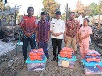 Bupati Soppeng Salurkan Bantuan untuk Korban Kebakaran di Desa Masing