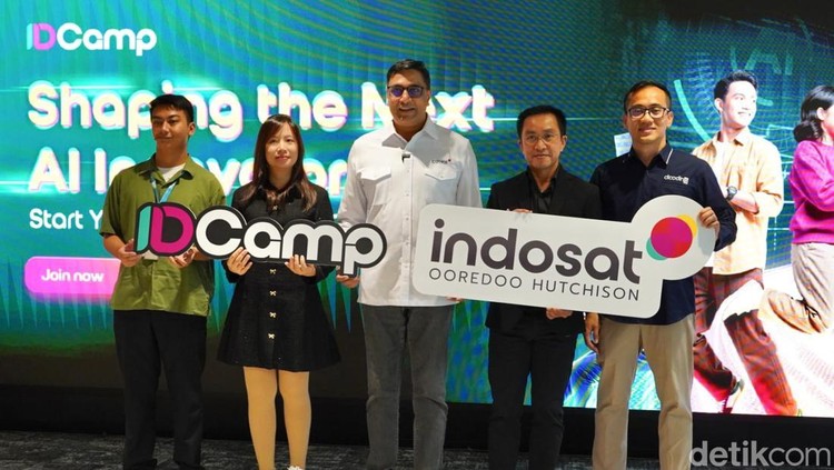 Indosat Ooredoo Hutchison (IOH) kembali menghadirkan program beasiswa coding gratis IDCamp 2025 sebagai upaya mencetak lebih banyak talenta digital Indonesia, khususnya di bidang kecerdasan buatan (AI). Pendaftaran resmi dibuka mulai 24 September hingga 27 Desember 2025.