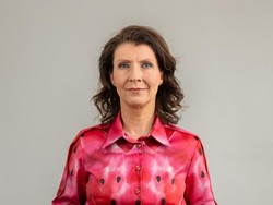 Deretan Gaya Anggota DPR Belanda yang Diusir karena Pakai Baju Pro Palestina