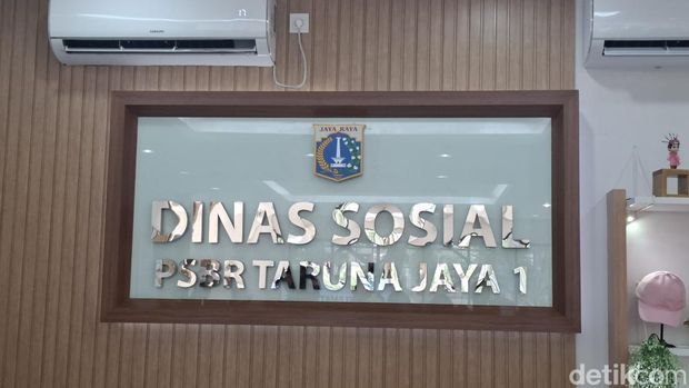 Gubernur Jakarta Pramono Anung meresmikan hasil remodeling Gedung Panti Sosial Bina Remaja Taruna Jaya 1 di Tebet, Jakarta Selatan. (Belia/detikcom).