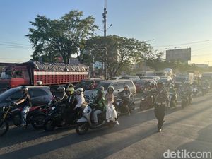 Lalin di Jalan Perintis Kemerdekaan Makassar Macet 1,6 Km