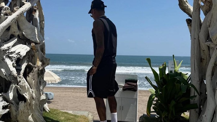 Liburan Jesse Lingard di Bali