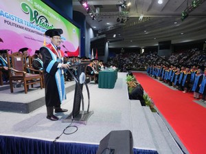 Pesan Mensos di Pengukuhan 430 Wisudawan Poltekesos Bandung