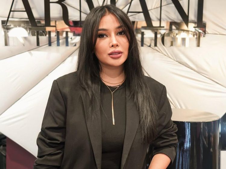 Mutia Ayu Tegaskan Bekerja, Gak Cuma Andalkan Uang Glenn Fredly