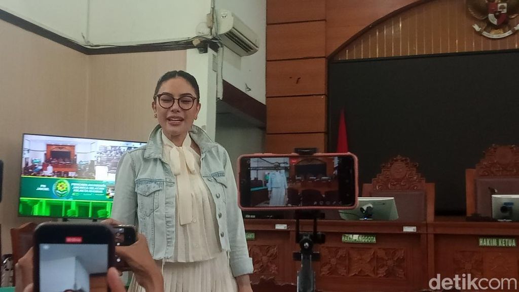 Saksi Ahli Sebut Percakapan Reza Gladys-Asisten Nikita Mirzani Gak Ada Pemerasan