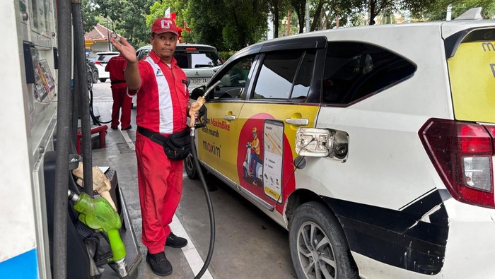 Operator SPBU Pertamina Sumbagut Sunaryo. (Foto: dok Pertamina).