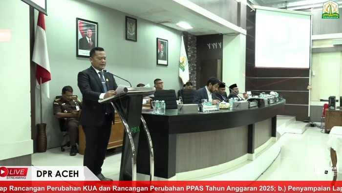 Pansus DPR Aceh ungkap adanya setoran uang keamanan dari pemilik eskavator tambang ilegal ke aparat penegak hukum. (dok. Tangkapan Layar Paripurna DPR Aceh)