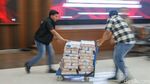 Penampakan Barbuk Rp204 Miliar Hasil Pembobolan Rekening Bank BUMN