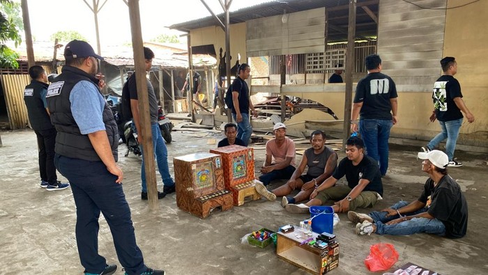 Gerebek Sarang Narkoba di Jermal 15 Medan, Polisi Tangkap 5 Pelaku