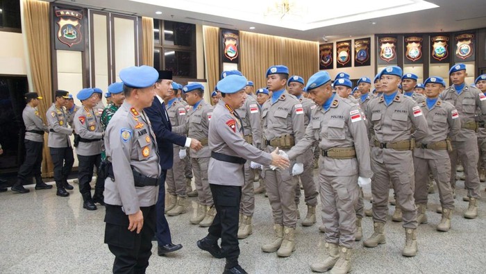 Polri secara resmi menggelar upacara pelepasan Satuan Tugas Formed Police Unit (FPU) 7 MINUSCA Bhayangkara, yang akan bertugas dalam misi pemeliharaan perdamaian Perserikatan Bangsa-Bangsa (PBB) di Republik Afrika Tengah (dok Polri)