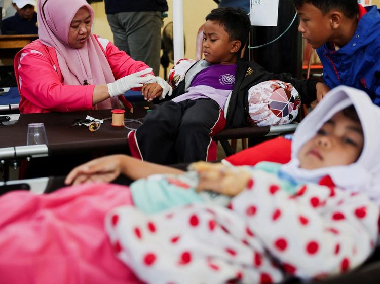 Potret Pilu Ribuan Anak Sekolah Jadi Korban Makan Bergizi Gratis