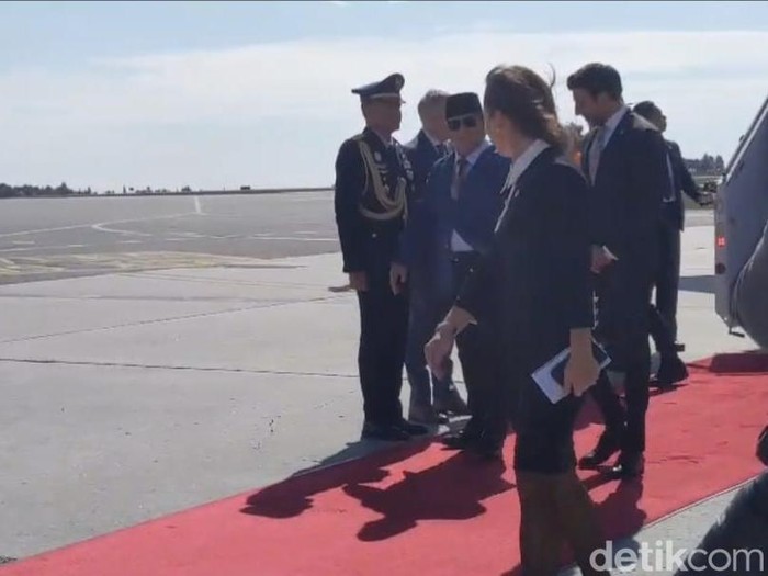 Presiden Prabowo Subianto tiba di Ottawa, Kanada. (Rolando FS/detikcom)