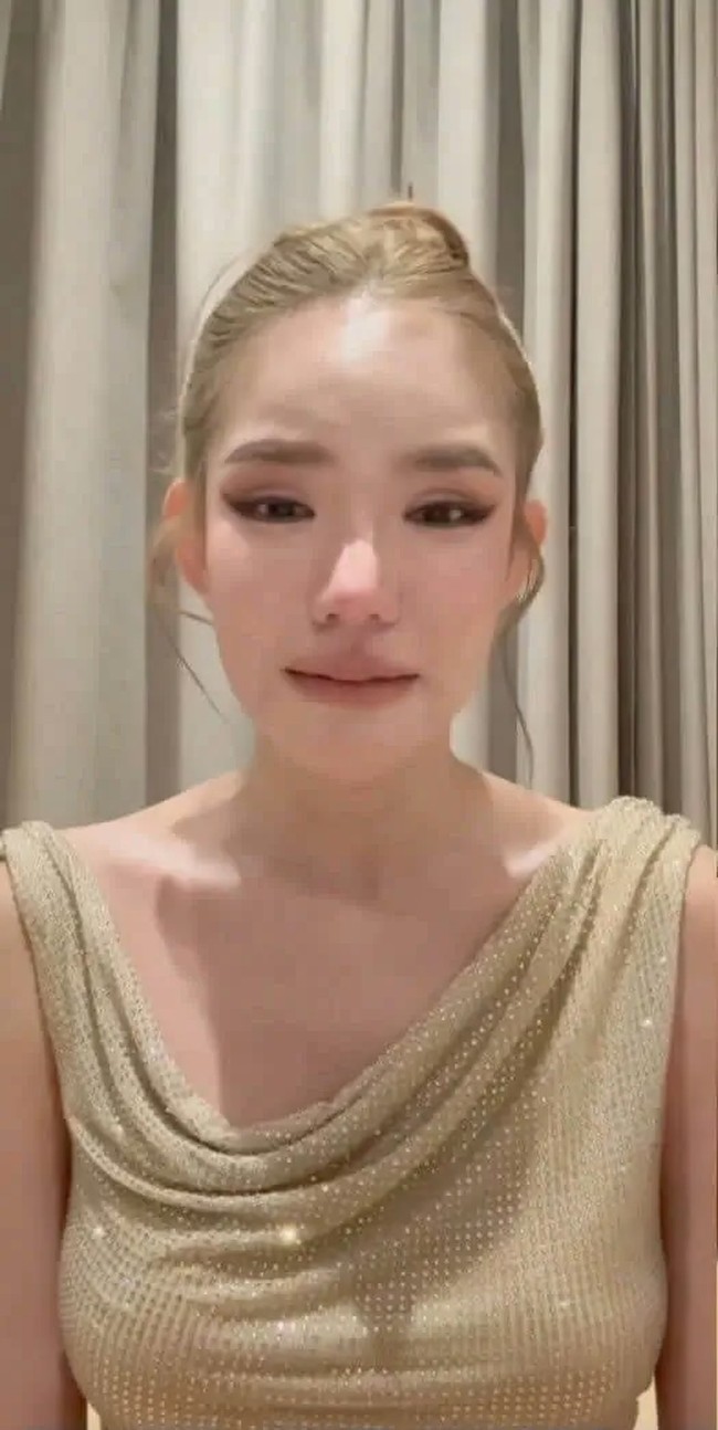 Di akun Facebook, ia pun memberikan permintaan maaf kepada organisasi dan para pendukungnya. Baby mengakui bahwa wanita dalam video itu memang dirinya yang berpartisipasi dalam sebuah pemotretan seksi. Dikatakan jika ketika itu, Suphannee mengalami kesulitan ekonomi karena ibunya sakit. Foto: Facebook Suphannee Noinonthong