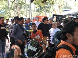 Tatapan Kosong Radiet Peragakan Adegan Pembunuhan Mahasiswi Unram